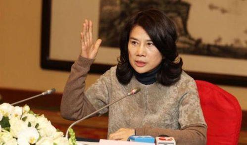 董明珠爆料亲哥视频,揭秘家族背后的故事